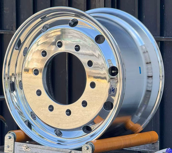 ALUMINUM WHEEL 22.5x12.25  10X285.75	26	HUB	220.1MM	119/146	12320LBS	High Polished Outside	TR552 for steer position